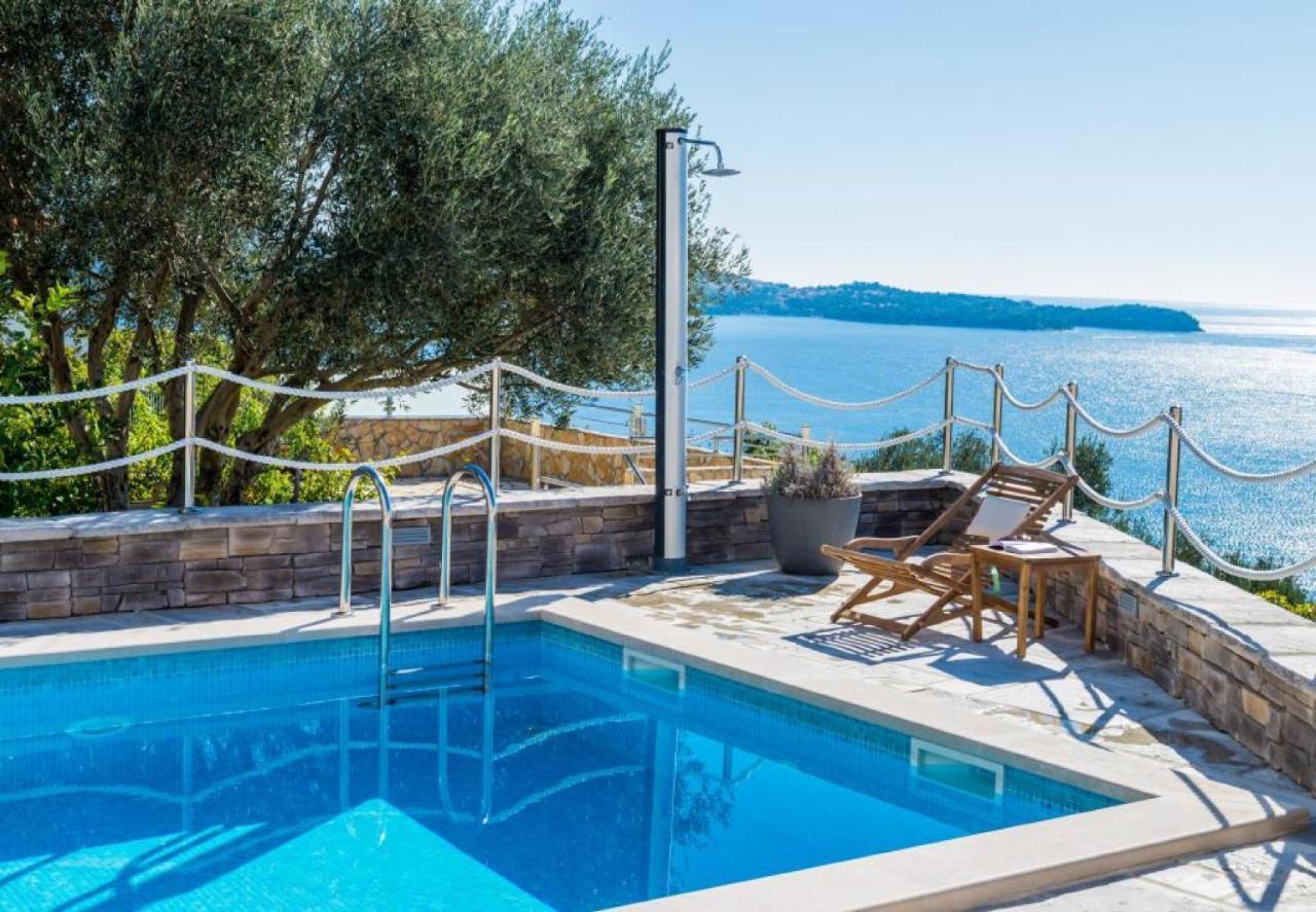 Apartments Villa Capitano Mlini Luaran gambar